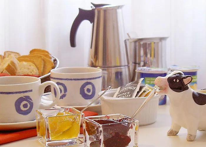 Alojamento de Acomodação e Pequeno-almoço A Casa Romar